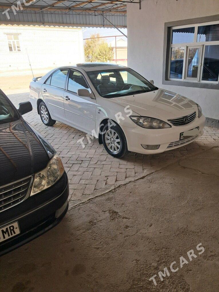 Toyota Camry 2005 - 210 000 TMT - Baýramaly - img 2