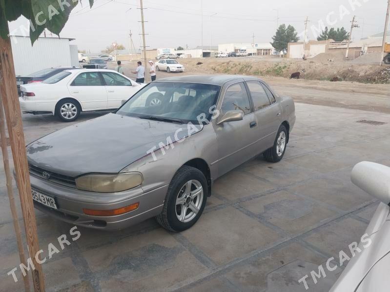 Toyota Camry 1994 - 65 000 TMT - Мары - img 3