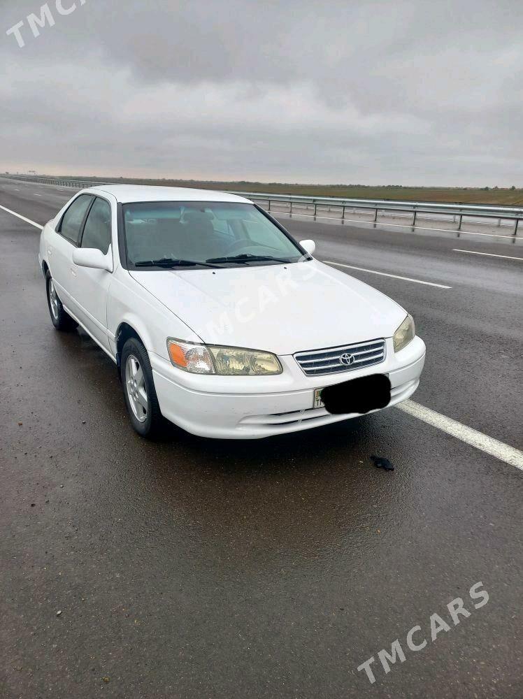 Toyota Camry 2001 - 90 000 TMT - Теджен - img 2