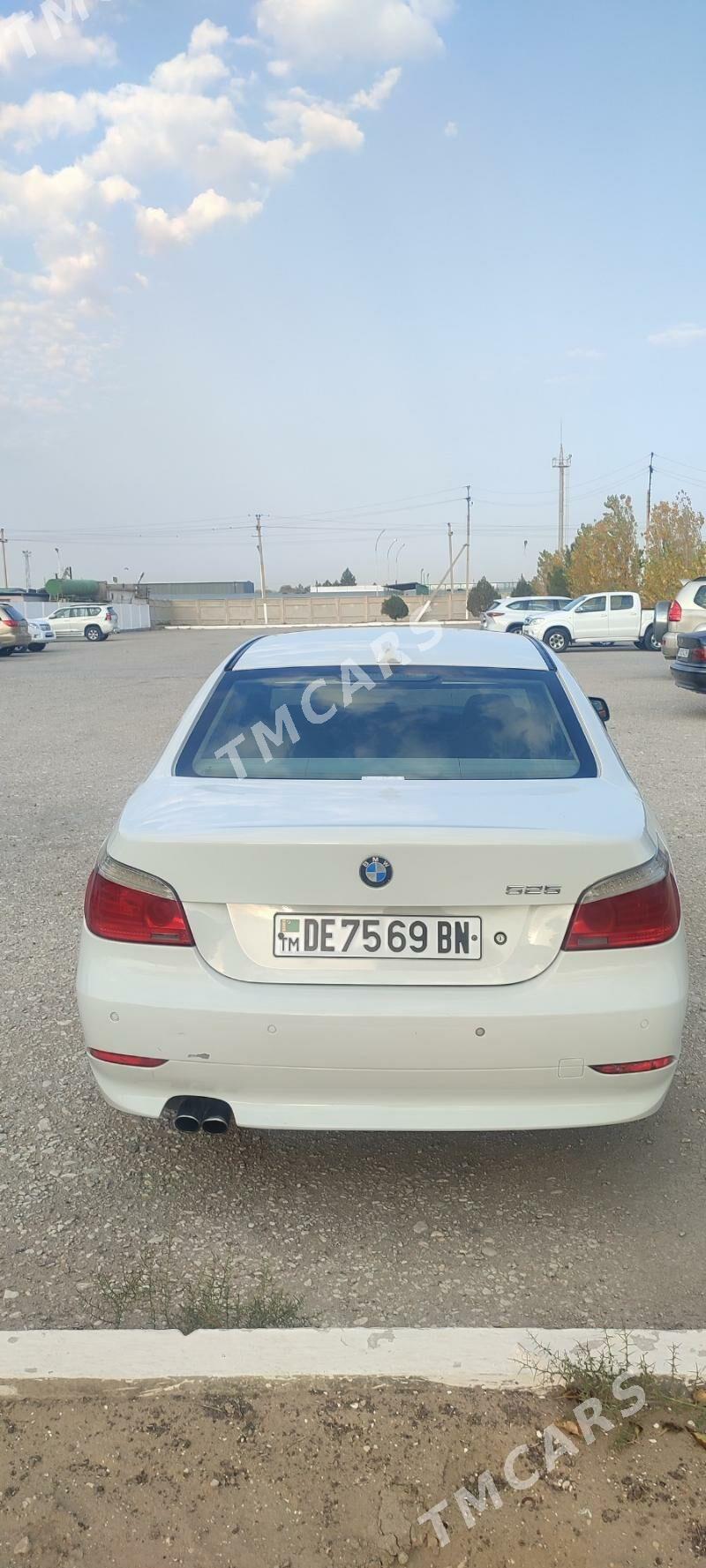 BMW E60 2006 - 135 000 TMT - Hazar - img 2