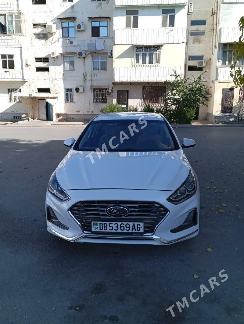 Hyundai Sonata 2018 - 200 000 TMT - 4 мкр - img 8