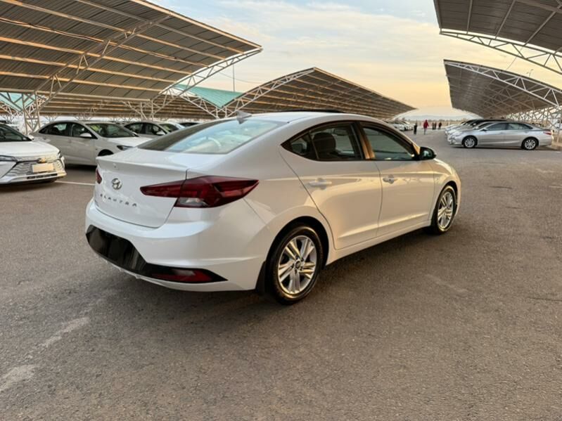 Hyundai Elantra 2020 - 275 000 TMT - Aşgabat - img 9