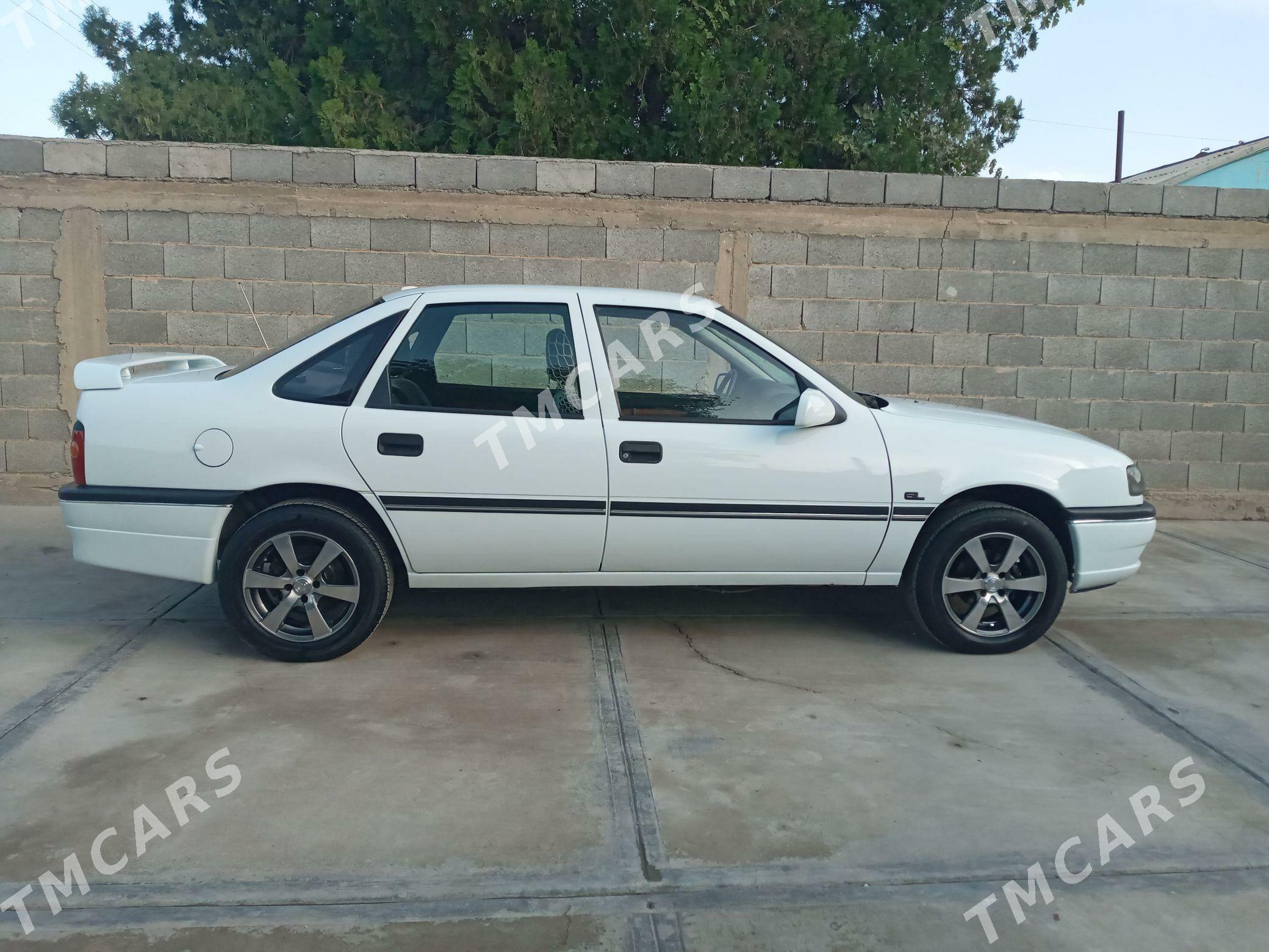 Opel Vectra 1990 - 37 000 TMT - Гызыларбат - img 2