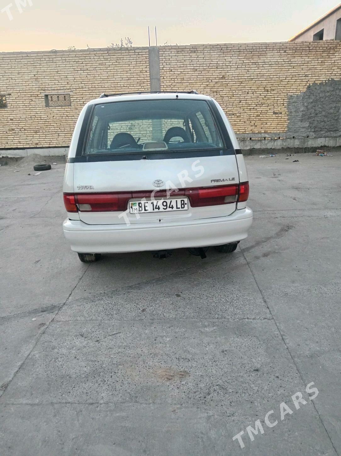 Toyota Previa 1993 - 65 000 TMT - Saýat - img 3