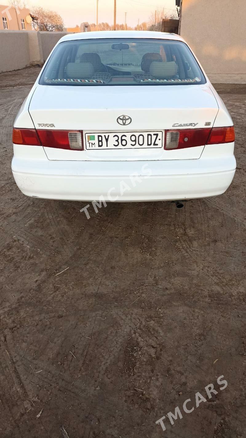 Toyota Camry 1998 - 120 000 TMT - Türkmenbaşy etr. - img 4