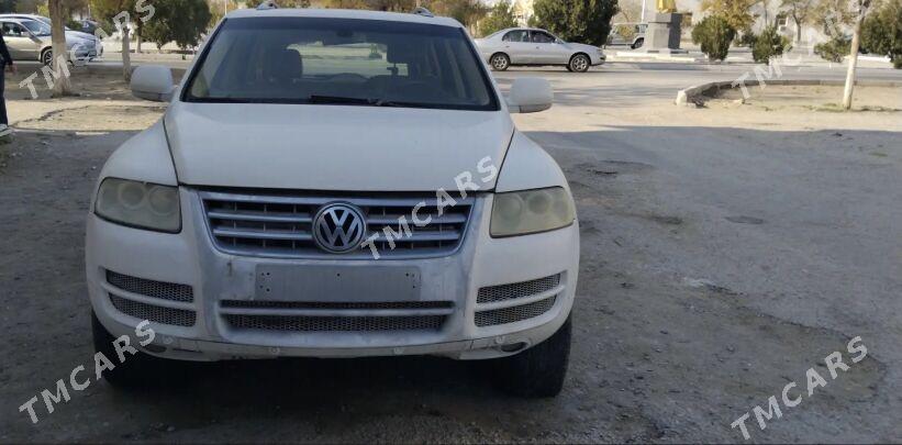 Volkswagen Touareg 2005 - 40 000 TMT - Balkanabat - img 3