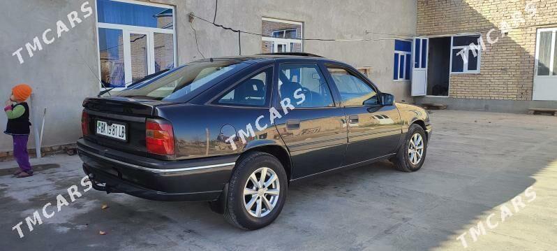 Opel Vectra 1994 - 53 000 TMT - Çärjew - img 2