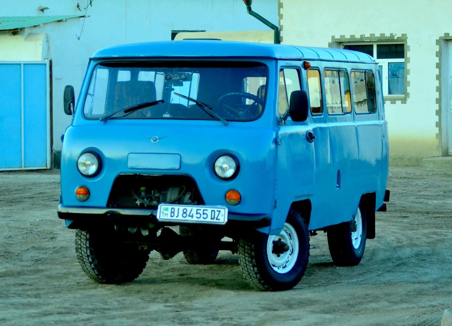 UAZ 2206 2000 - 60 000 TMT - Болдумсаз - img 2