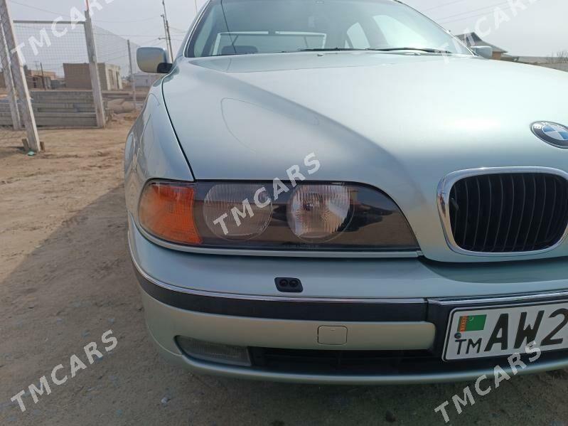 BMW E39 1998 - 85 000 TMT - Mary - img 2