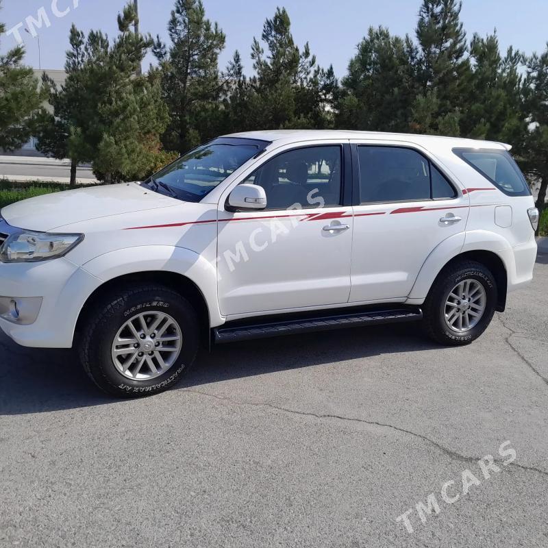 Toyota Fortuner 2014 - 340 000 TMT - Türkmenabat - img 2