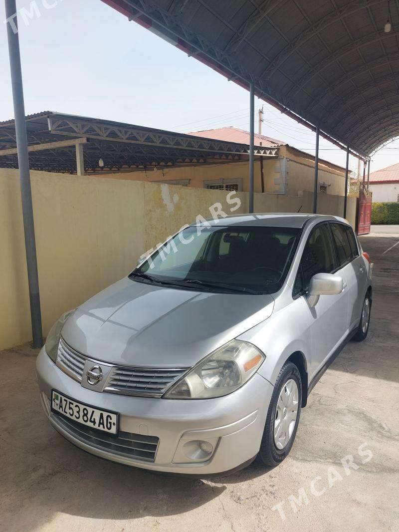 Nissan Versa 2010 - 108 000 TMT - Büzmeýin - img 2