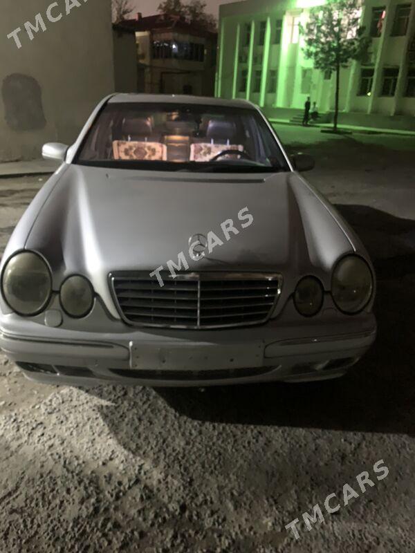 Mercedes-Benz E320 2001 - 150 000 TMT - Ашхабад - img 3