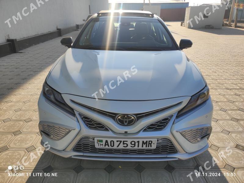 Toyota Camry 2020 - 400 000 TMT - Мары - img 3