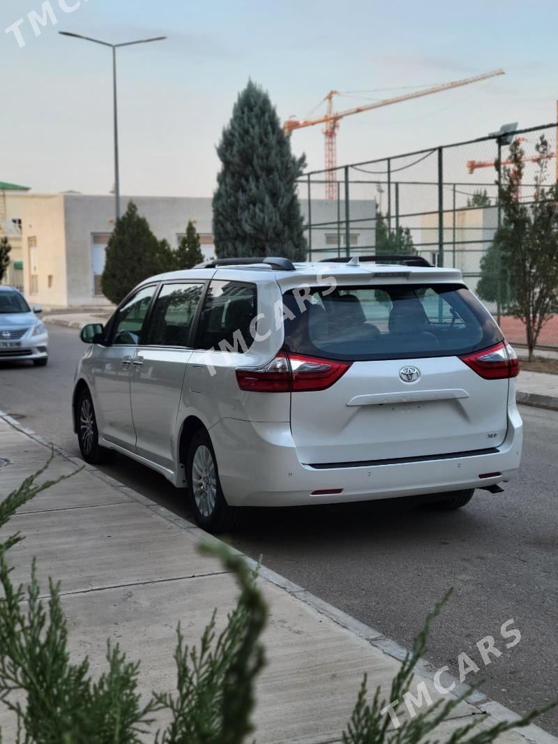 Toyota Sienna 2019 - 365 000 TMT - Мары - img 6