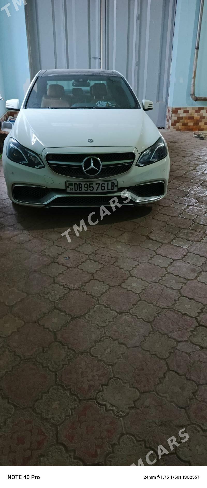 Mercedes-Benz E350 2010 - 400 000 TMT - Dänew - img 2