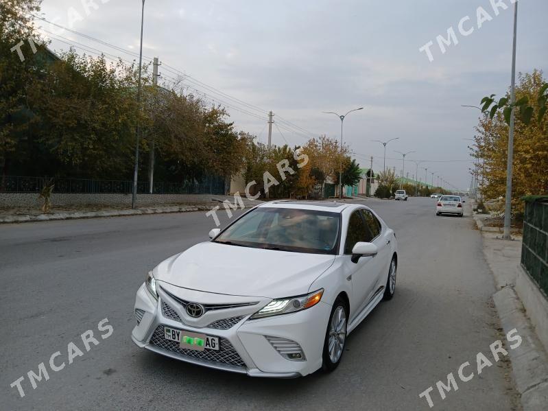 Toyota Camry 2018 - 345 000 TMT - Ашхабад - img 4