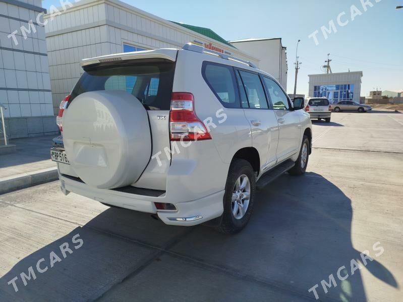 Toyota Highlander 2011 - 420 000 TMT - Дашогуз - img 2