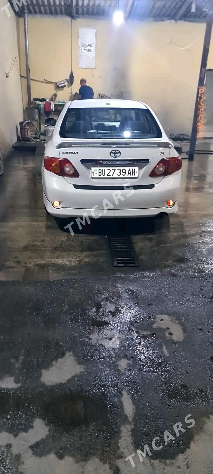 Toyota Corolla 2010 - 165 000 TMT - Ак-Бугдайский этрап - img 4