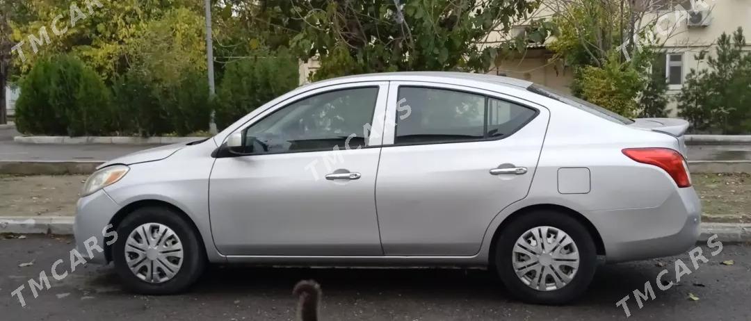 Nissan Versa 2013 - 105 000 TMT - Ашхабад - img 3