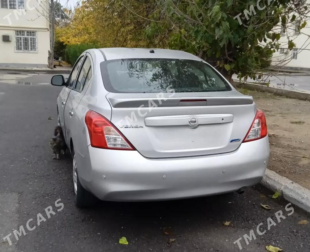 Nissan Versa 2013 - 105 000 TMT - Ашхабад - img 2