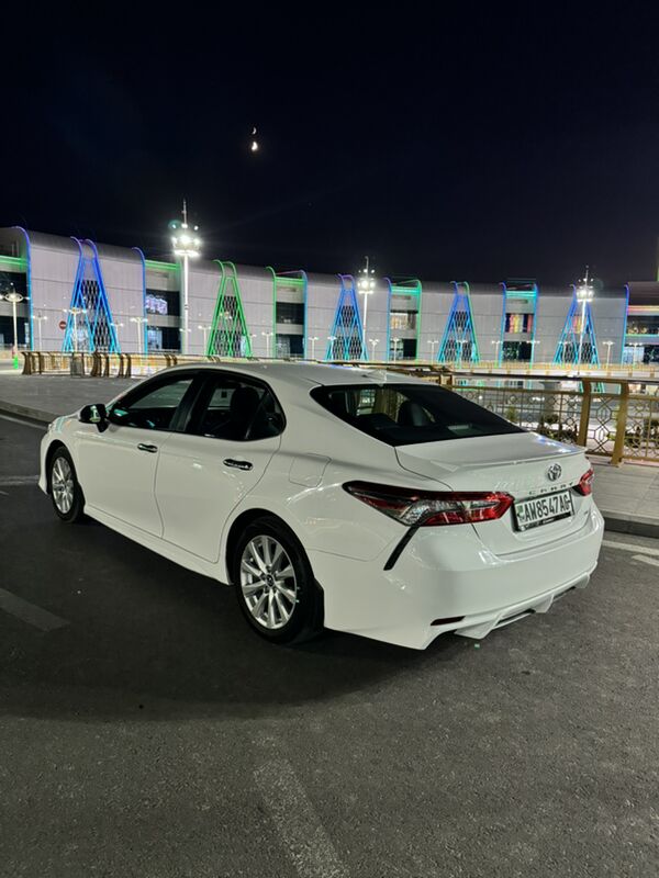 Toyota Camry 2020 - 330 000 TMT - Aşgabat - img 7