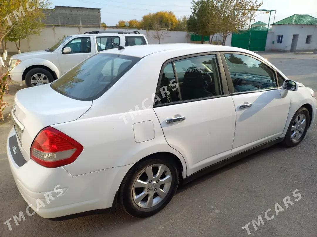 Nissan Versa 2010 - 110 000 TMT - Änew - img 3