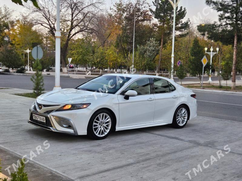 Toyota Camry 2021 - 265 000 TMT - Aşgabat - img 3