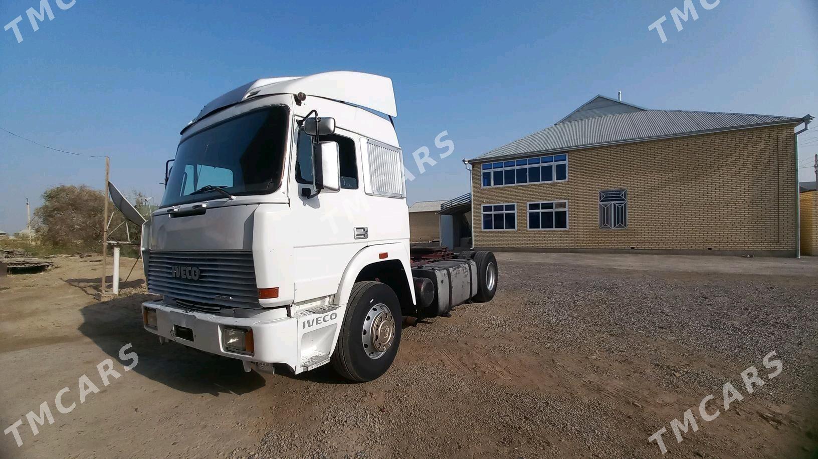 Iveco Trakker 1992 - 180 000 TMT - Мары - img 2