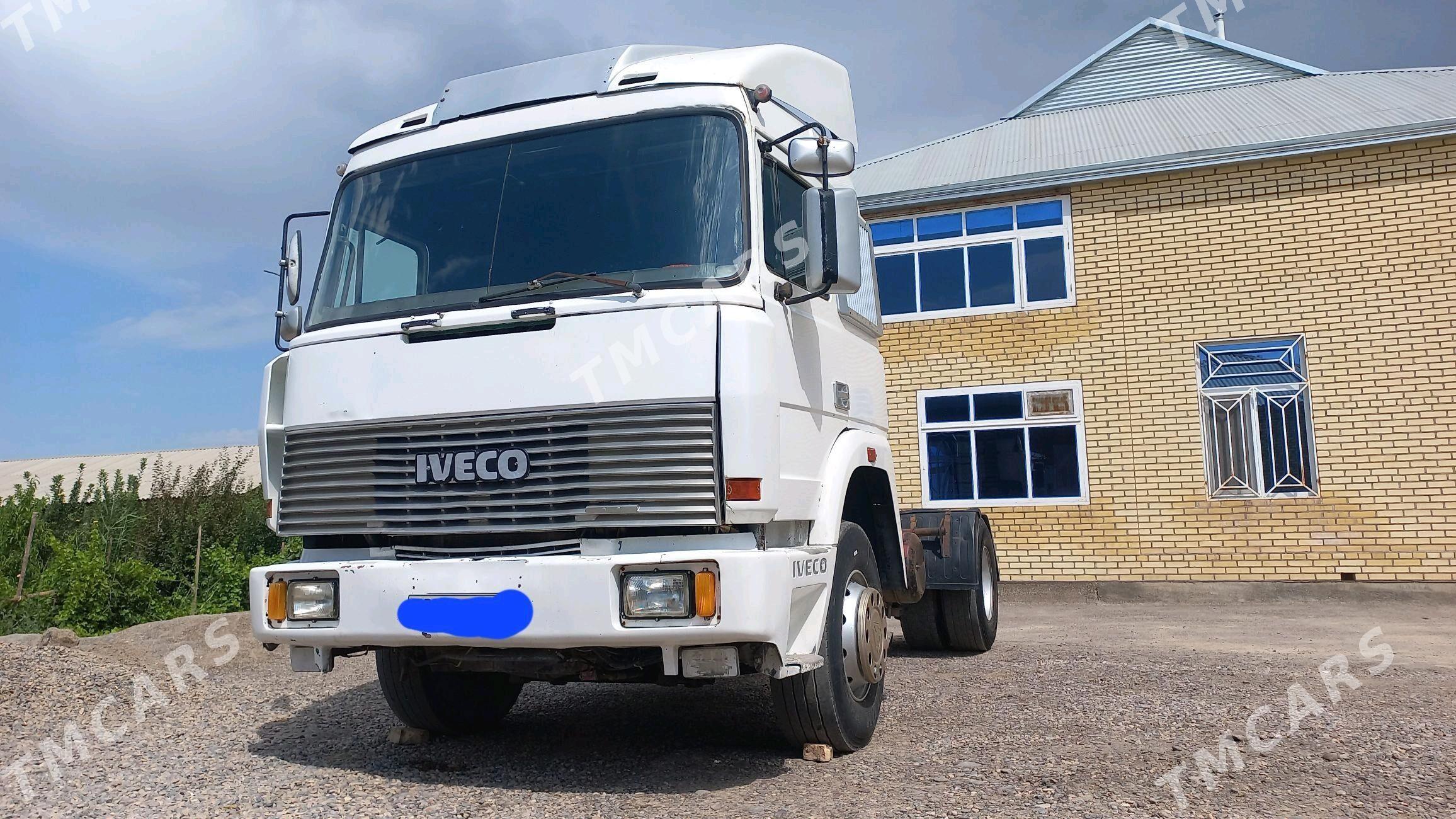 Iveco Trakker 1992 - 180 000 TMT - Мары - img 3