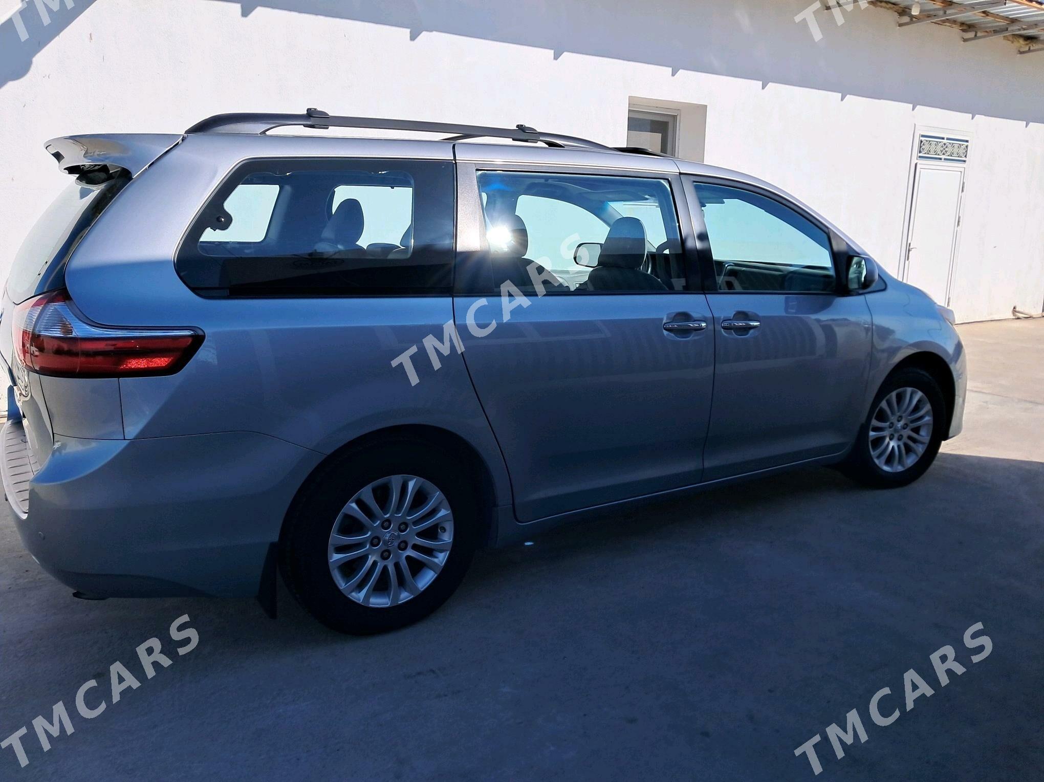 Toyota Sienna 2015 - 340 000 TMT - Gyzylarbat - img 3