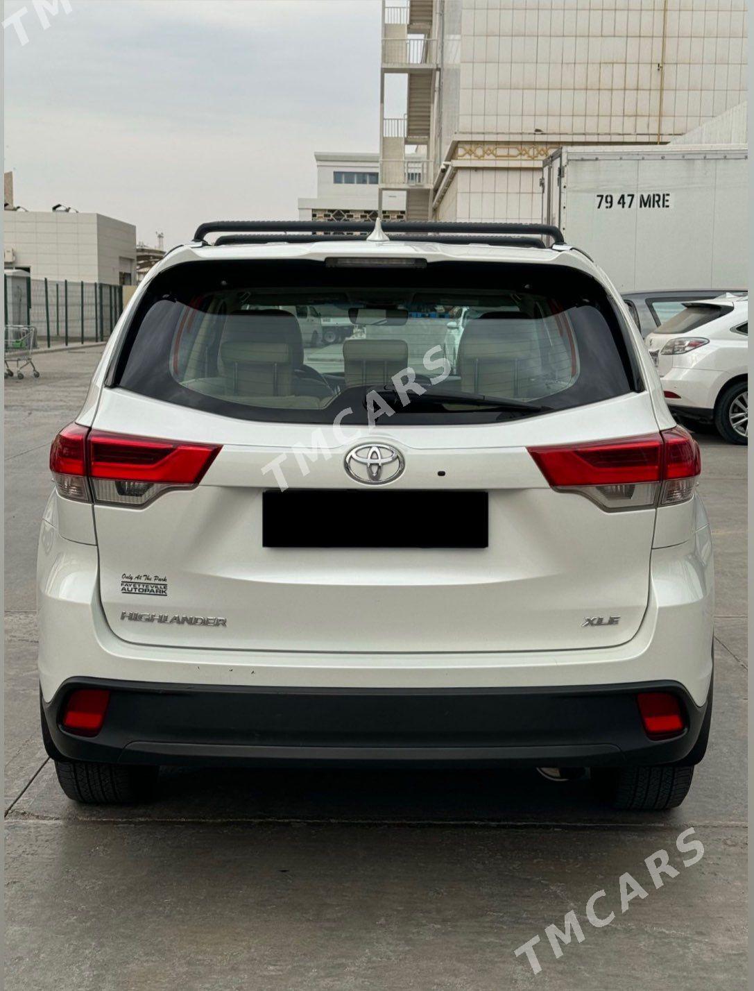 Toyota Highlander 2019 - 460 000 TMT - Мары - img 2