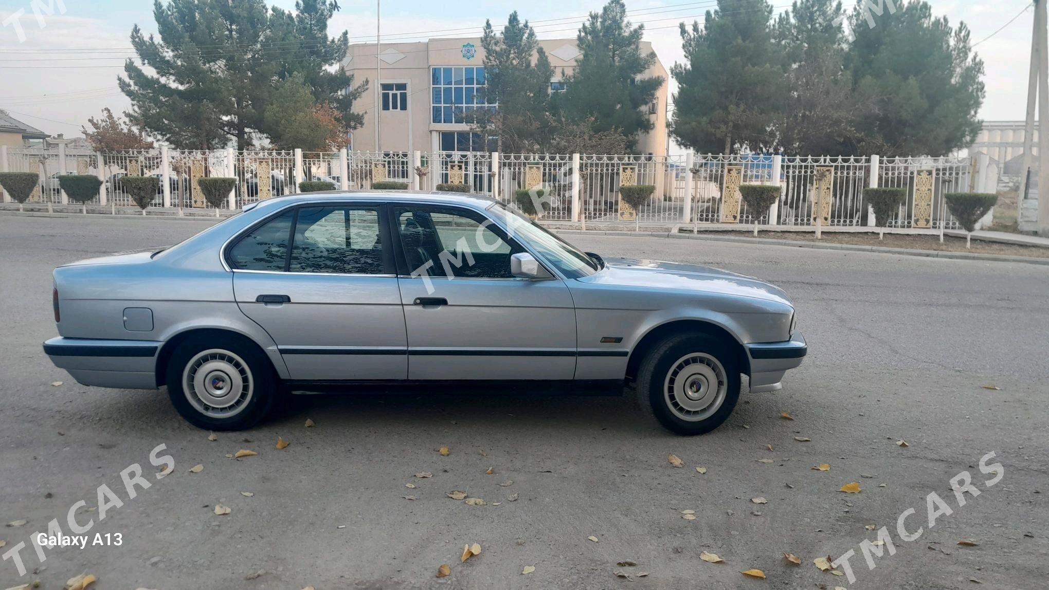 BMW 5 Series 1992 - 40 000 TMT - Мары - img 2