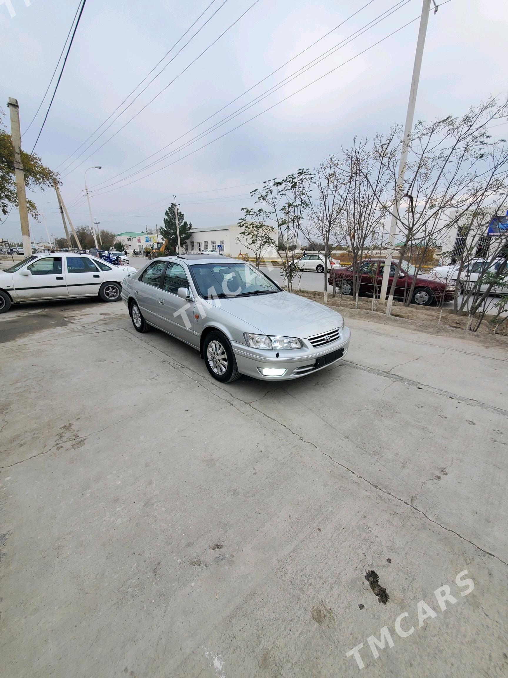 Toyota Camry 2000 - 152 000 TMT - Бахарден - img 3