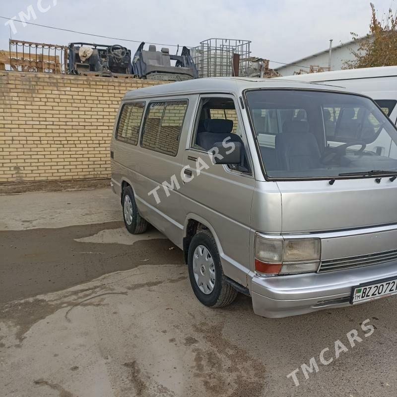 Toyota Hiace 1988 - 42 000 TMT - Mary - img 2