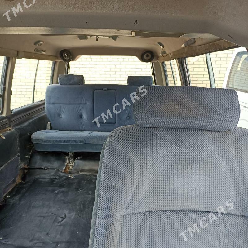 Toyota Hiace 1988 - 42 000 TMT - Mary - img 5