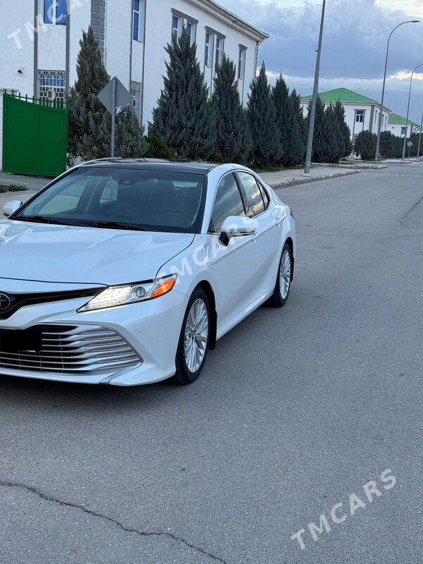 Toyota Camry 2018 - 386 000 TMT - Aşgabat - img 4