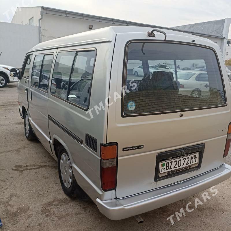 Toyota Hiace 1988 - 42 000 TMT - Mary - img 4