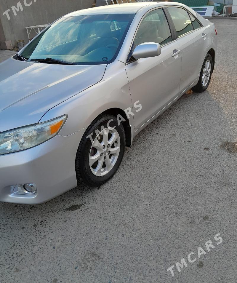 Toyota Camry 2010 - 175 000 TMT - Мары - img 3