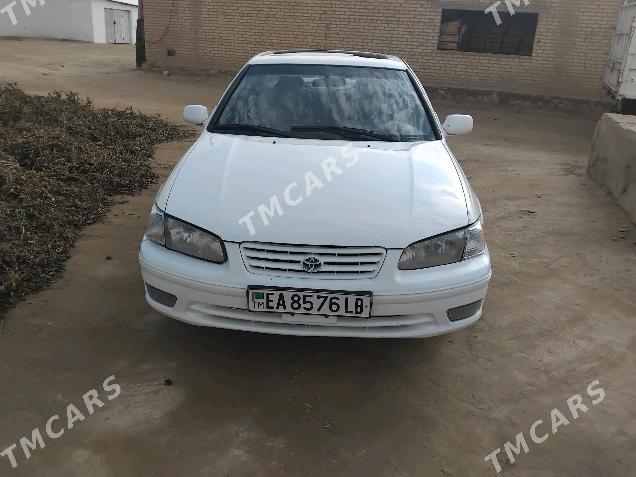 Toyota Camry 2000 - 140 000 TMT - Ходжамбаз - img 4