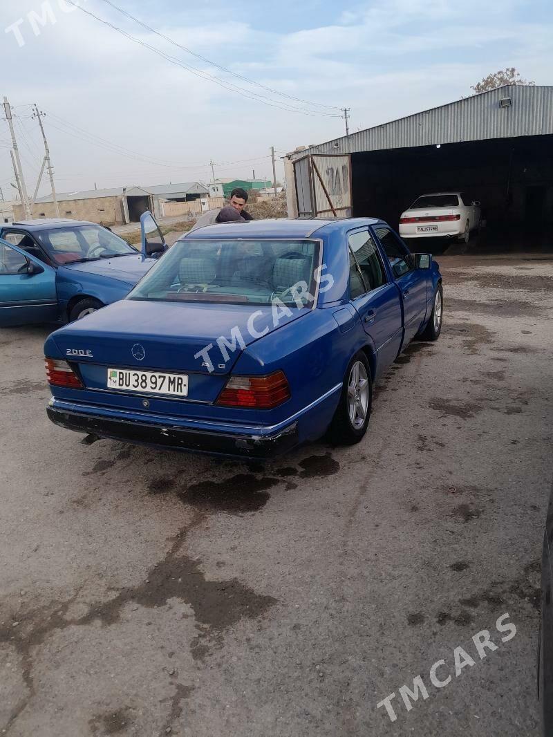 Mercedes-Benz 230E 1989 - 30 000 TMT - Мургап - img 3