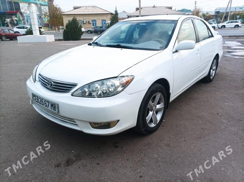 Toyota Camry 2005 - 139 000 TMT - Мургап - img 4