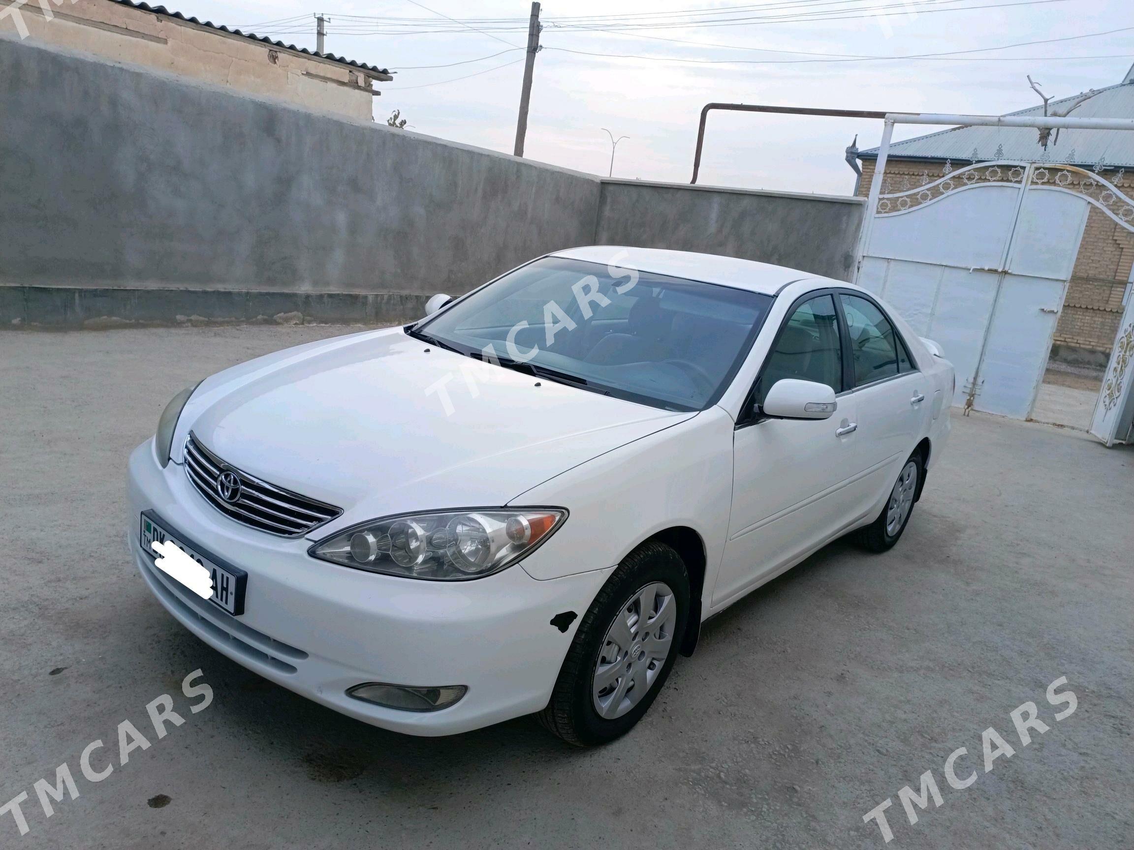 Toyota Camry 2002 - 107 000 TMT - Теджен - img 2