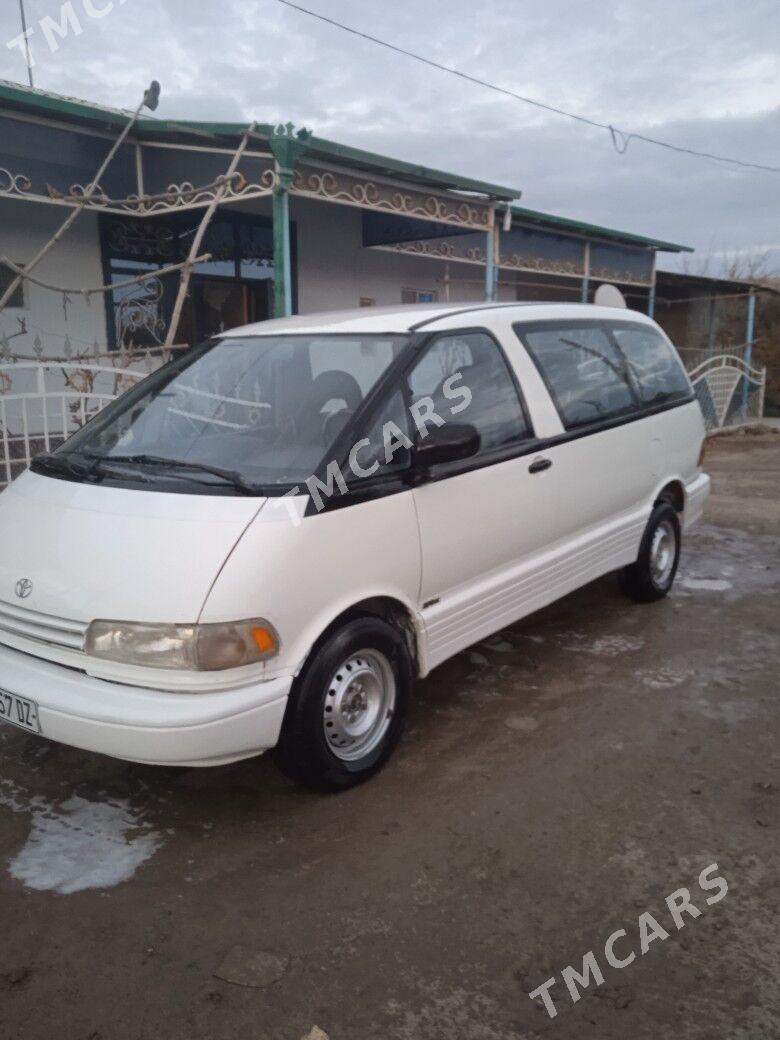 Toyota Previa 1992 - 70 000 TMT - Гурбансолтан Едже - img 2