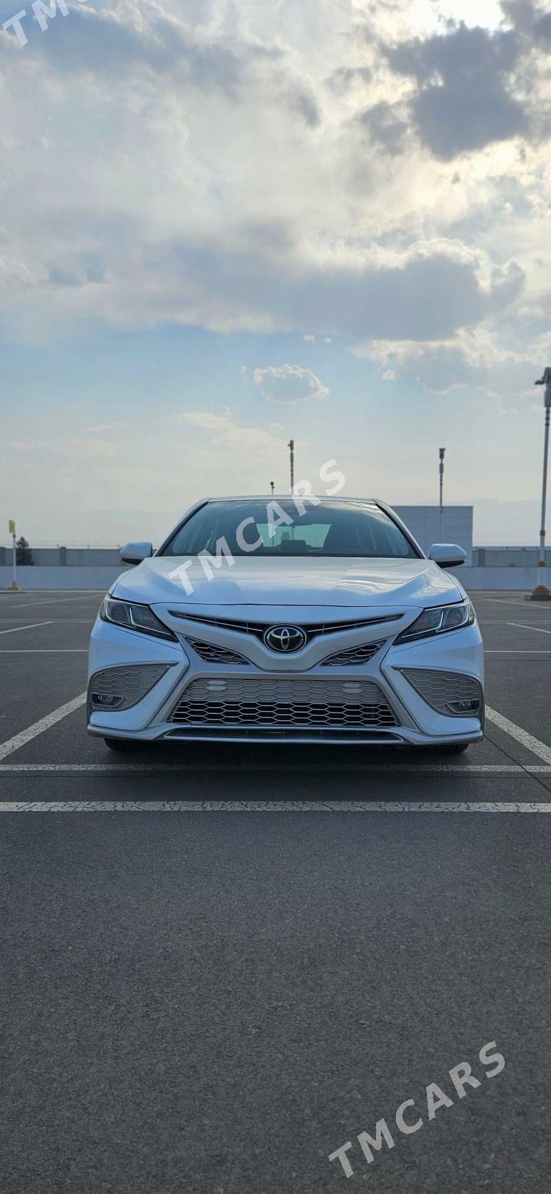 Toyota Camry 2021 - 330 000 TMT - Aşgabat - img 3