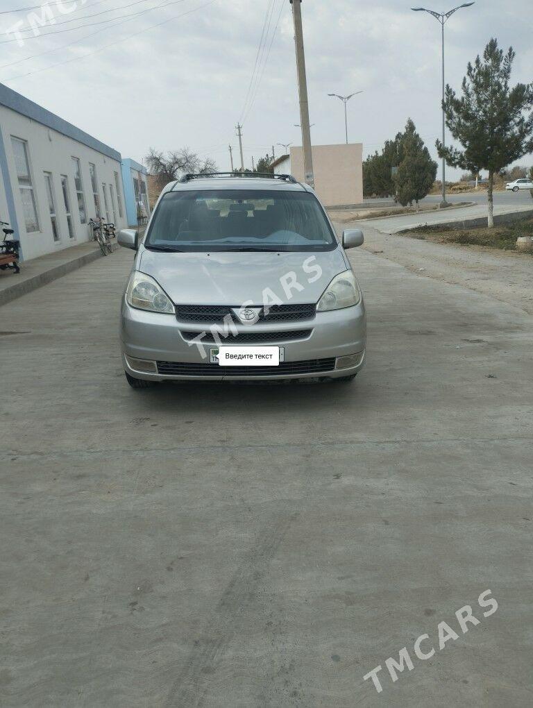 Toyota Sienna 2004 - 185 000 TMT - Сакар - img 5