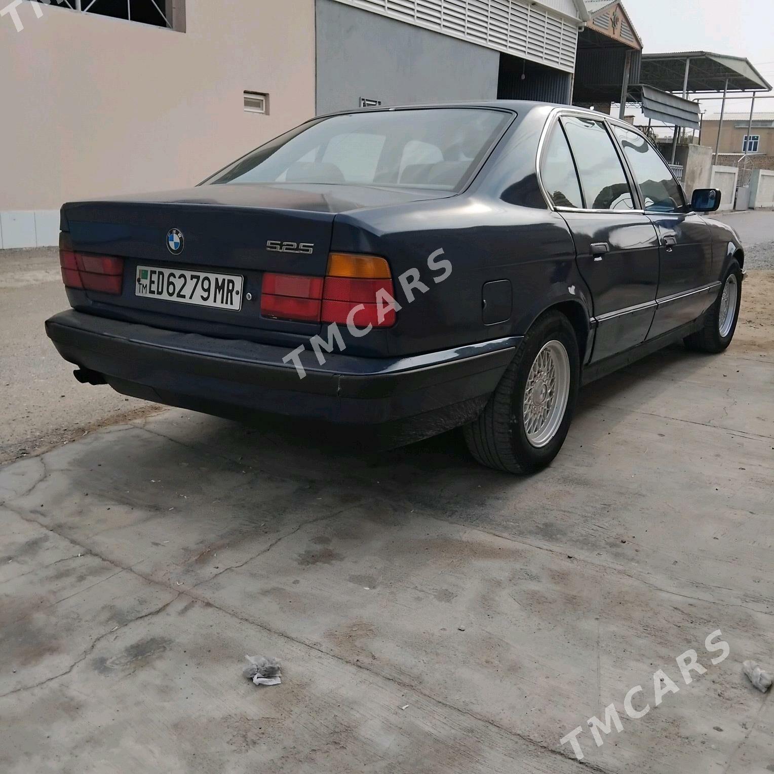 BMW 5 Series 1992 - 50 000 TMT - Мары - img 3