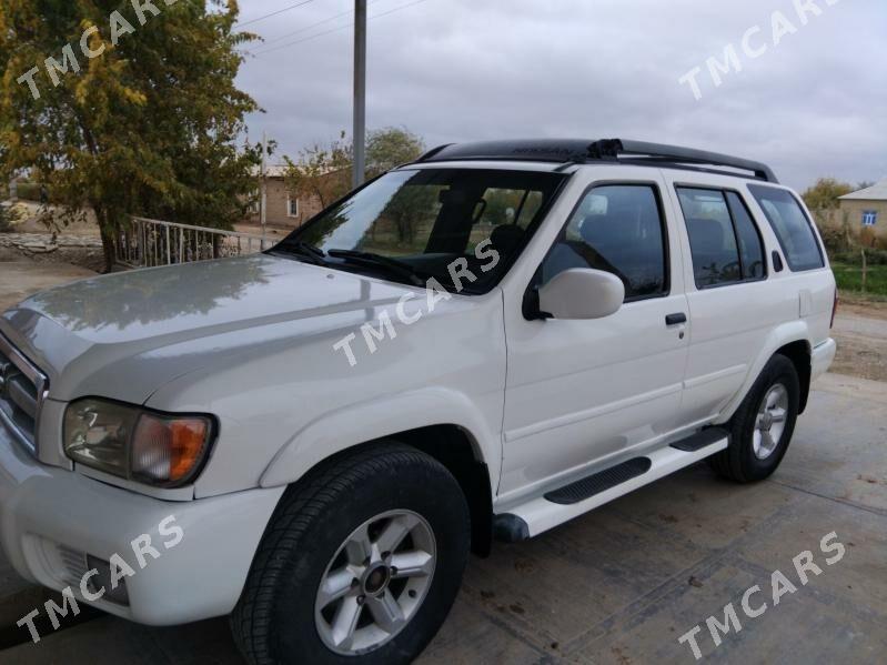 Nissan Pathfinder 2002 - 120 000 TMT - Бабадайхан - img 2