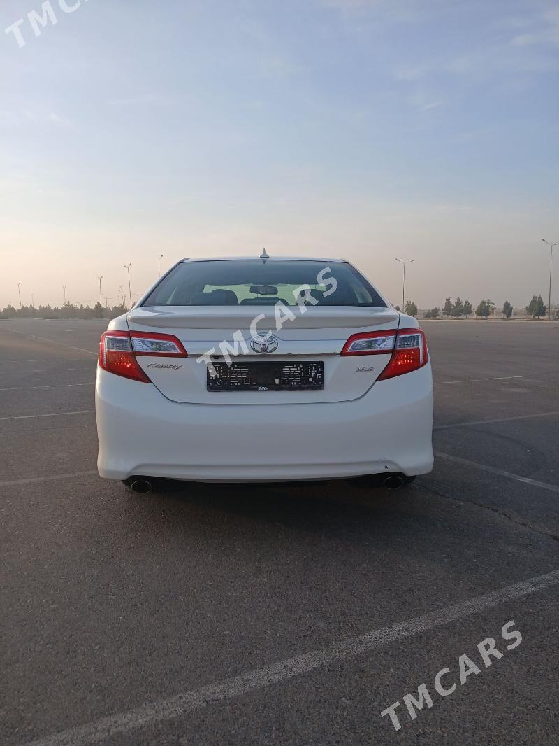 Toyota Camry 2012 - 190 000 TMT - Çärjew - img 4