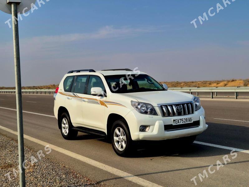 Toyota Land Cruiser Prado 2011 - 420 000 TMT - Туркменабат - img 8