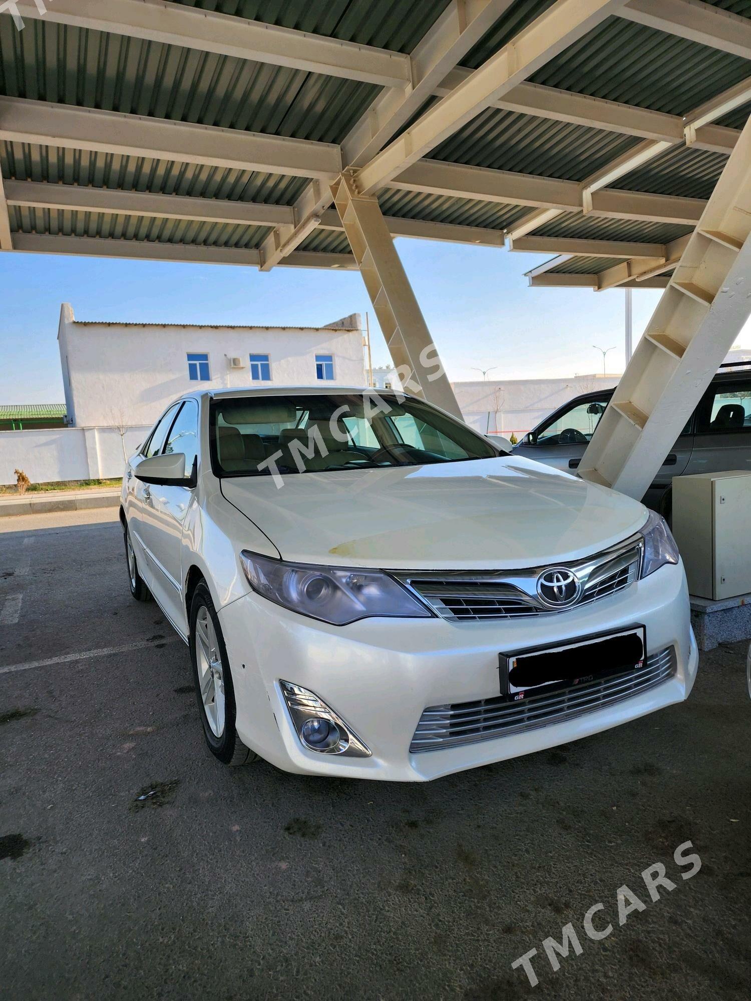 Toyota Camry 2012 - 159 000 TMT - Дашогуз - img 2